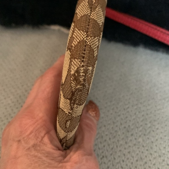 Small coach wristlet - Picture 6 of 7
